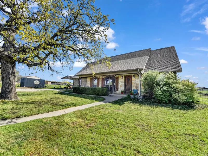 4519 CR 2690, Alvord, TX 76225