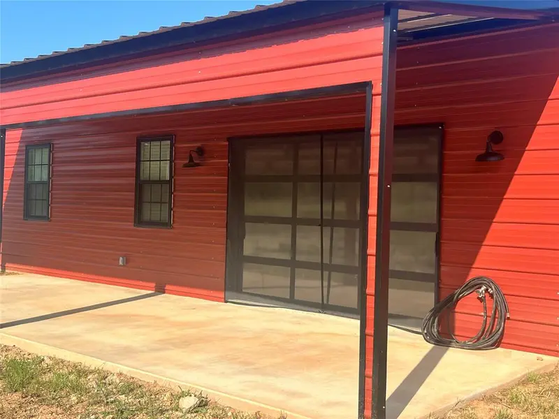 149 Comanche Hills, Comanche, TX 76442