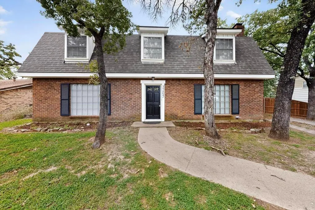 Arlington, TX 76013,3205 Woodford Drive
