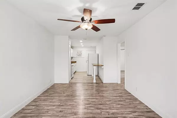 Fort Worth, TX 76111,2211 Barbell Lane