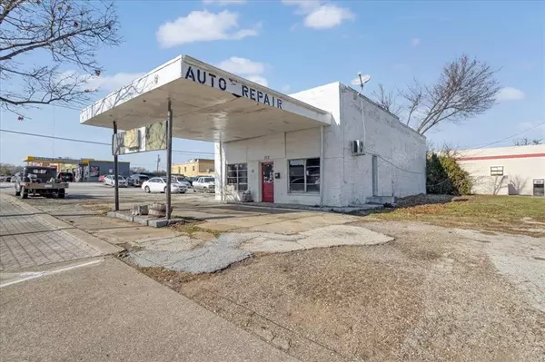 Allen, TX 75013,112 W Main Street