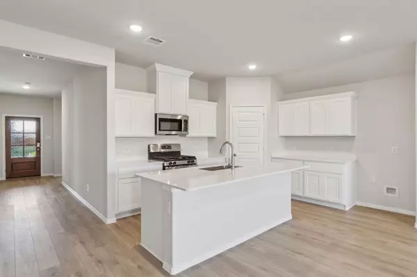 Van Alstyne, TX 75495,544 Stone Hollow Drive