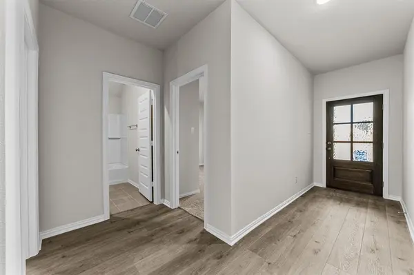 Van Alstyne, TX 75495,555 Forest Haven Drive