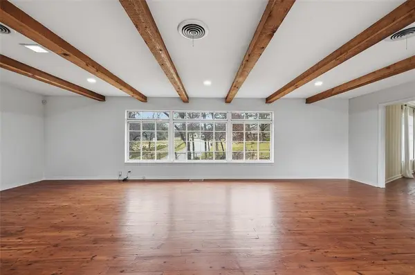 Fort Worth, TX 76111,1901 Bluebird Avenue