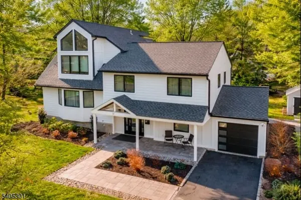 17 Badgley Dr, New Providence Boro, NJ 07974