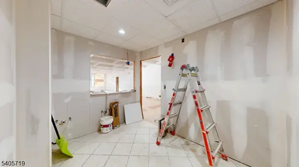 Maplewood Twp., NJ 07040,1844 Springfield Ave