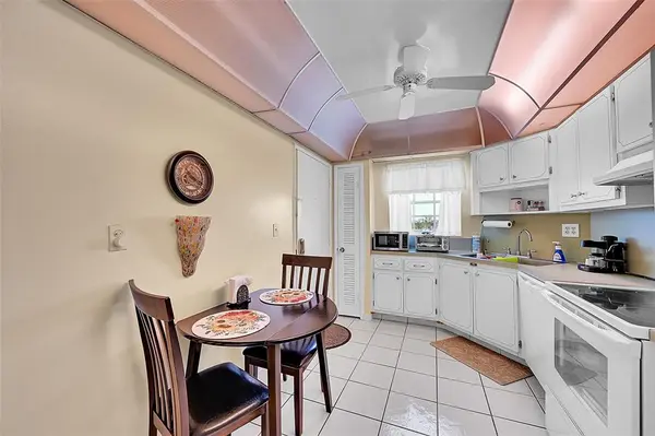 Coral Springs, FL 33065,3475 Broken Woods Dr #401