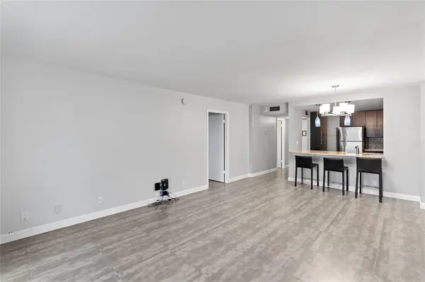 Fort Lauderdale, FL 33311,1800 N Andrews Ave #7J