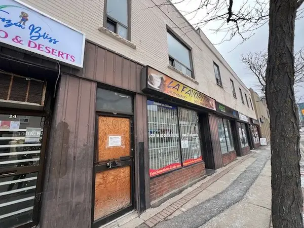 18 Queen ST W, Brampton, ON L6X 1A1