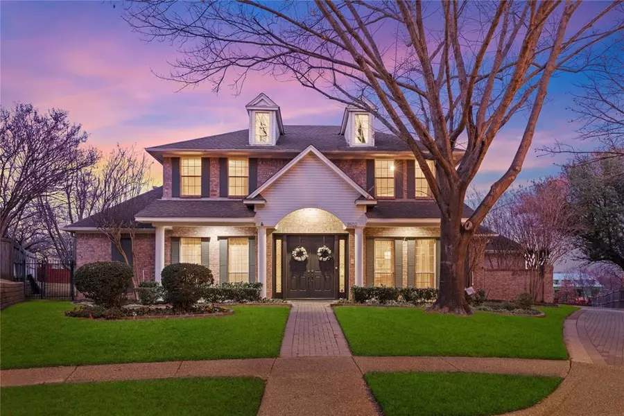 3502 Emerald Court, Grapevine, TX 76051