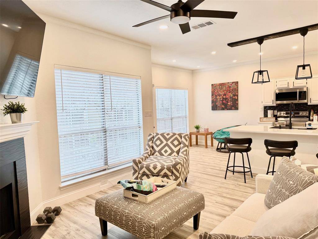 7151 Gaston Avenue #618, Dallas, TX 75214