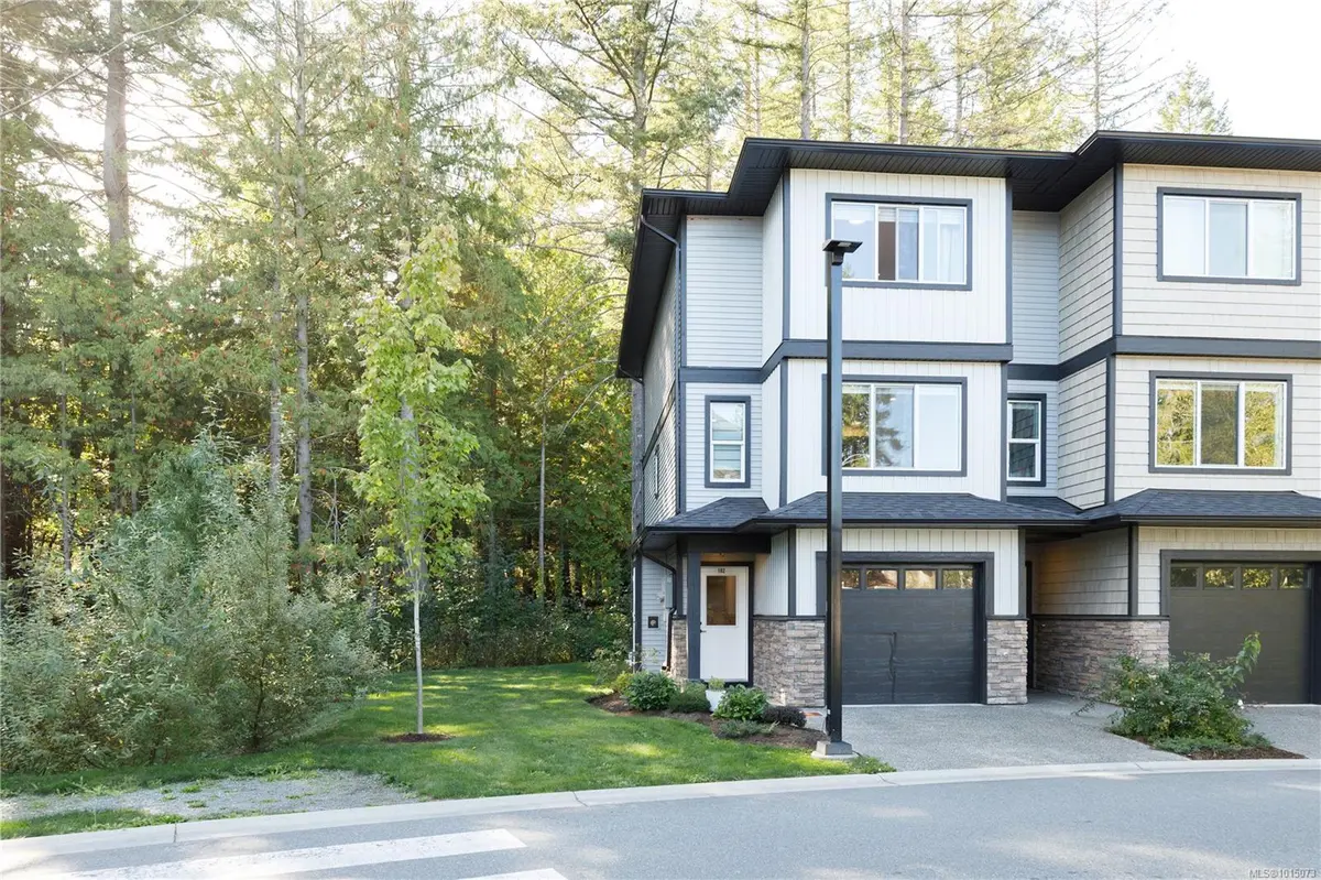 600 Ninth St #102, Nanaimo, BC V9R 0L4