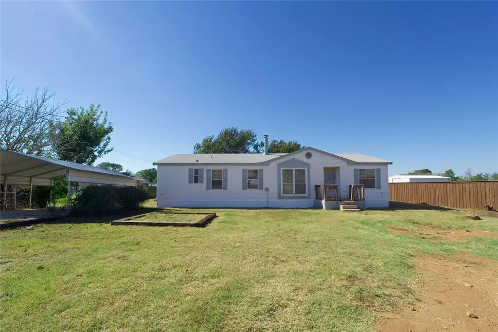Nocona, TX 76255,1207 Grayson Street
