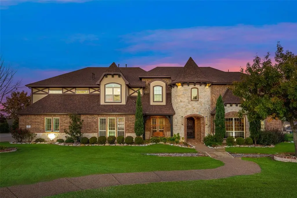 Sunnyvale, TX 75182,411 Crestfield Court