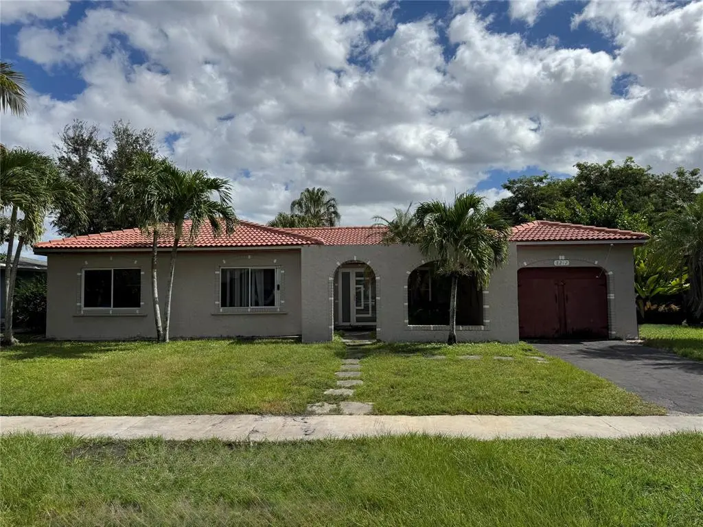 Tamarac, FL 33321,8212 NW 74th Ter