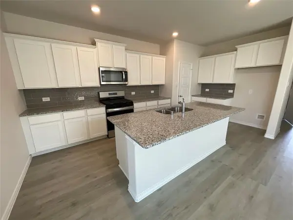 Lavon, TX 75166,563 Clear Rain Street