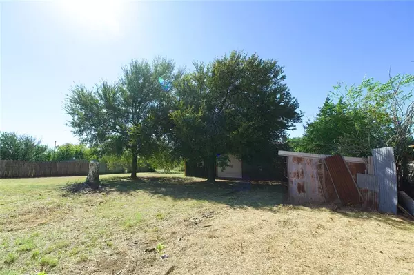 Nocona, TX 76255,1207 Grayson Street
