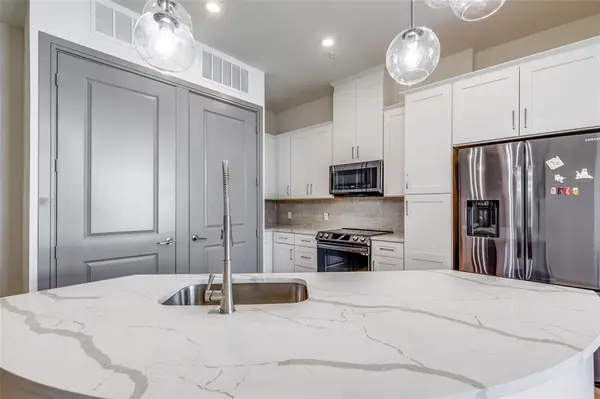 2700 Old Denton Road #3350, Carrollton, TX 75007