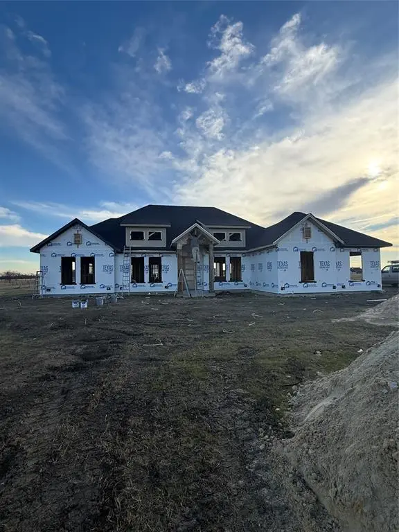 Celeste, TX 75423,860 Alondrita Street