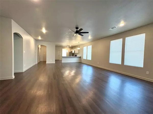 Desoto, TX 75115,1121 Gannon Lane