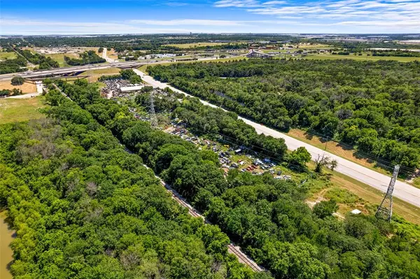 Hutchins, TX 75241,10466 S Central Expressway