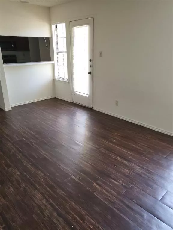 Arlington, TX 76012,1741 Crest Grove Drive