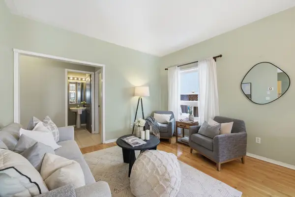 Whitby, ON L1M 2C4,53 Kinross AVE