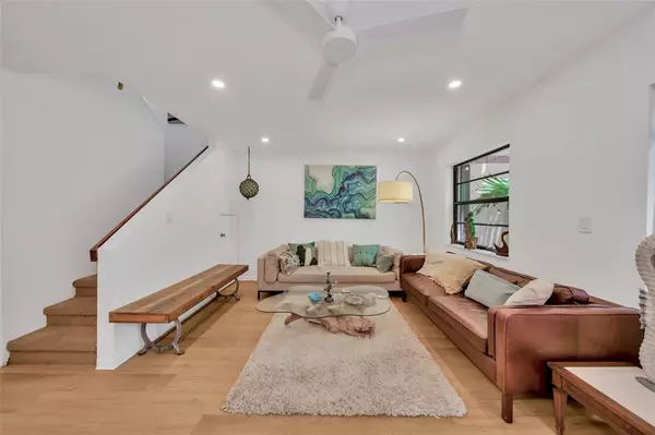 Fort Lauderdale, FL 33305,200 NE 17th Ct #805