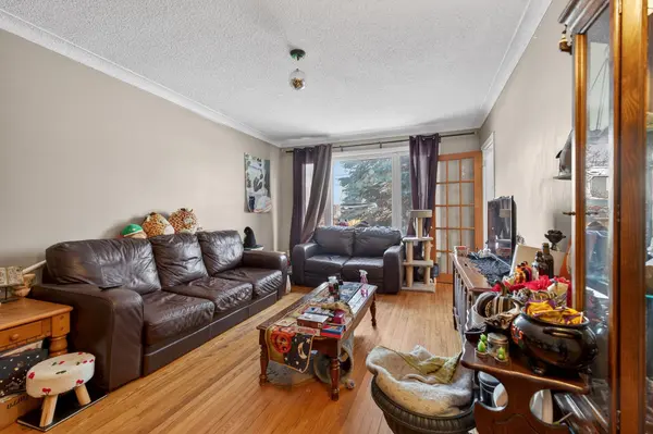 Kingston, ON K7L 4T3,340 PALACE RD