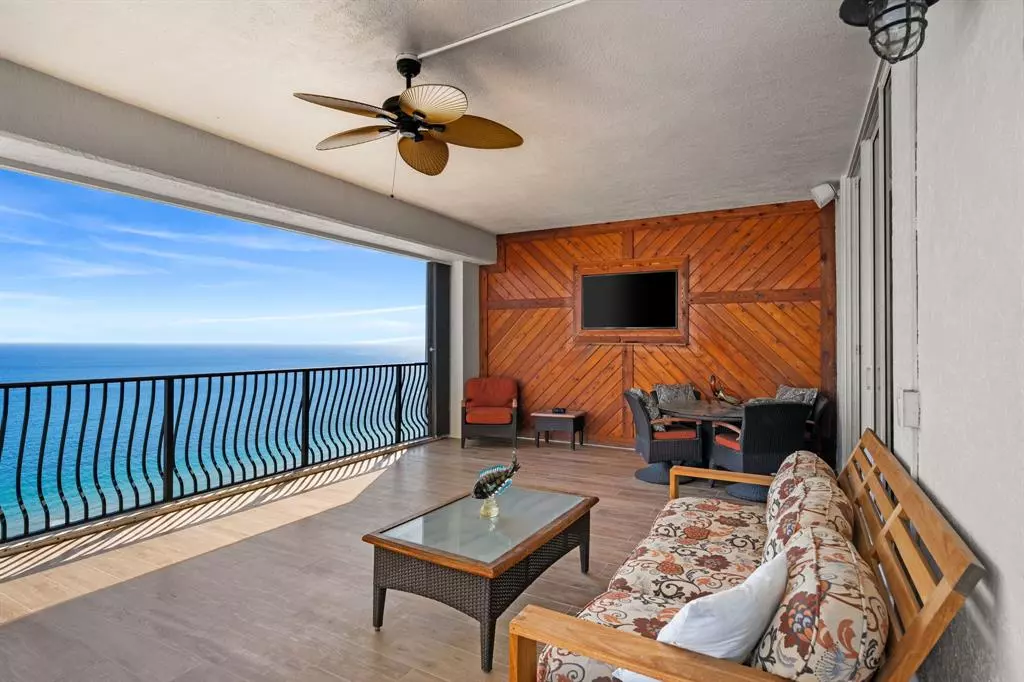 Fort Lauderdale, FL 33316,100 S Birch Rd #2702