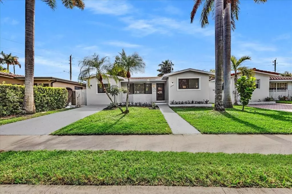 Hollywood, FL 33019,1004 Johnson St