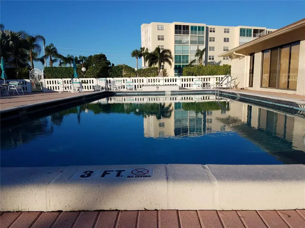 Dania Beach, FL 33004,121 SE 3rd Avenue #106