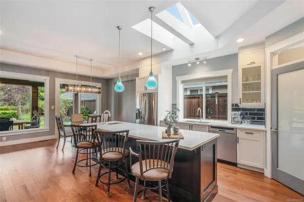 166 Skylark Ave, Parksville, BC V9P 1M3