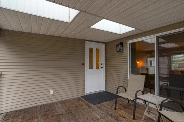 61 12th St #28, Nanaimo, BC V9R 6L2