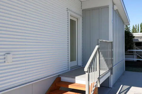 1240 Wilkinson Rd #16, Comox, BC V9M 4B8