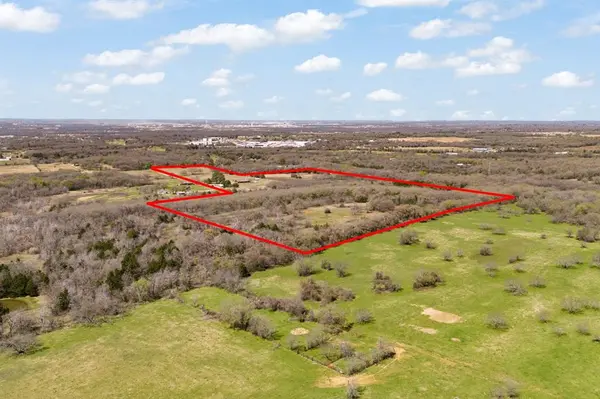 1133 County Road 426, Cleburne, TX 76031
