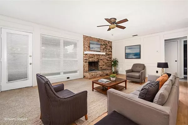 Lewisville, TX 75067,586 Abilene Drive