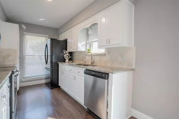 Carrollton, TX 75007,1610 Saint James Drive