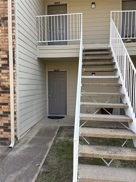 Carrollton, TX 75006,2200 E Trinity Mills Road #715