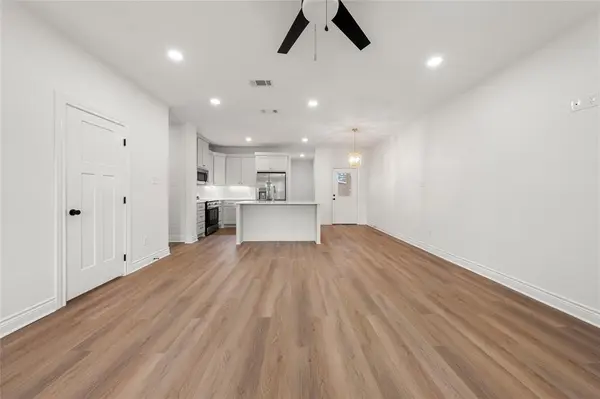 Valley Mills, TX 76689,305 Live Oak Trail