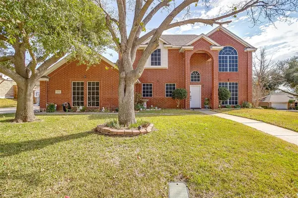 Burleson, TX 76028,435 Arbor Lawn Drive