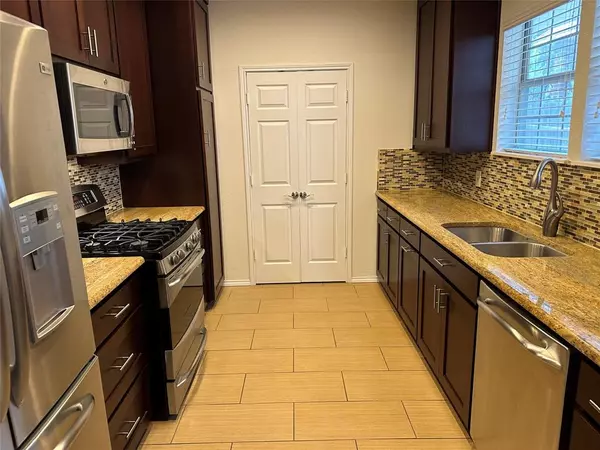 Fort Worth, TX 76107,1304 Dorothy Lane