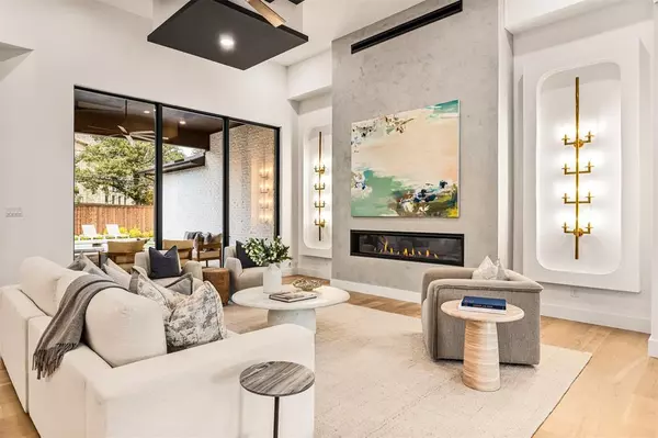 Dallas, TX 75230,6123 Northaven Road