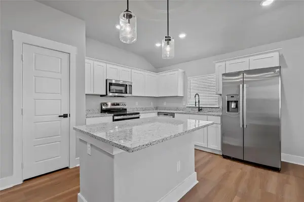 Tolar, TX 76476,468 Peace Lily Way