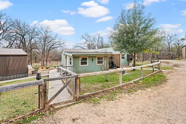 Paradise, TX 76073,575 County Road 3581