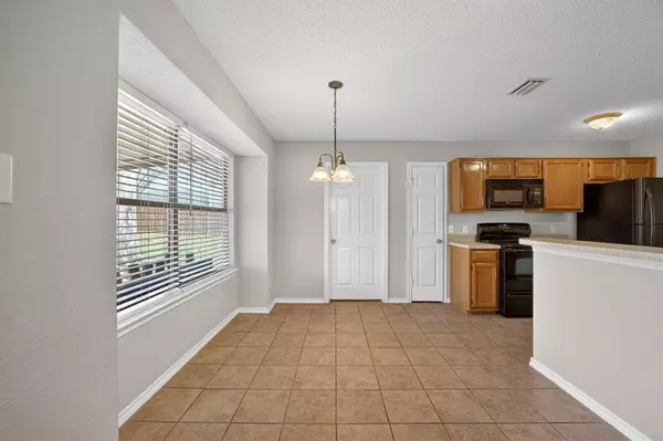 Arlington, TX 76016,2803 Glen Hollow Circle