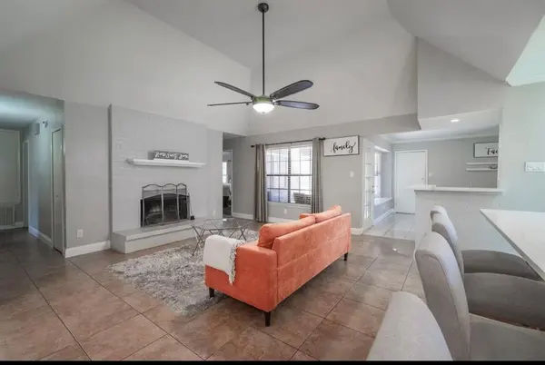 Desoto, TX 75115,313 Diamond Drive