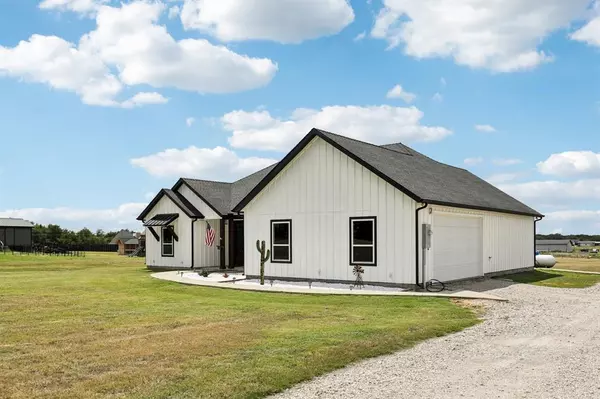 Greenville, TX 75402,4182 County Road 2206