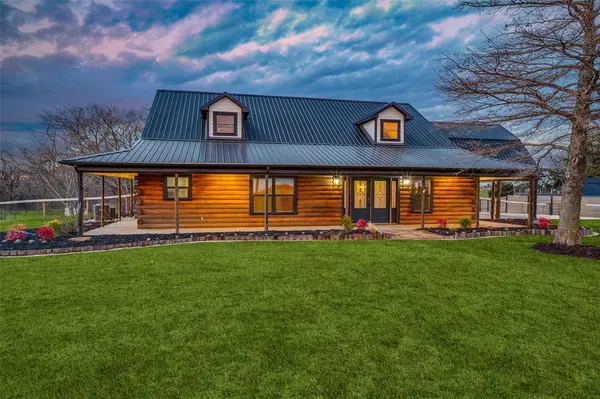 Collinsville, TX 76233,1353 Spring Creek Road