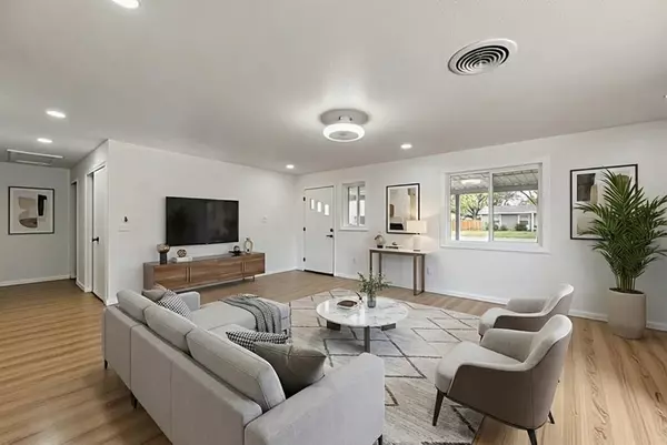 Gainesville, TX 76240,302 Meadow Drive